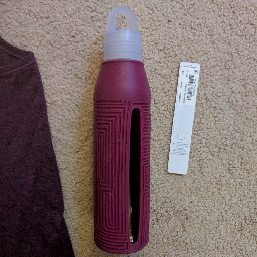 Lulu lemon waterbottle 🍋 Brand new, never used